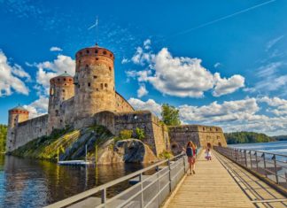 Du lịch Bụi Châu Âu bạn có muốn thử?