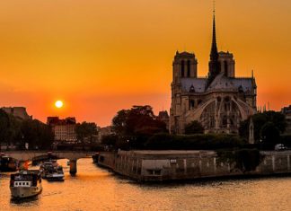 Du lịch châu Âu chơi gì – Ngắm hoàng hôn ở Pháp