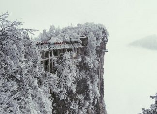 Không ai muốn bỏ lỡ chuyến du lịch mùa đông tại Trương Gia Giới