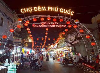 Du lịch Phú Quốc đến bờ cát trắng mịn như kem dài hơn 7 cây số